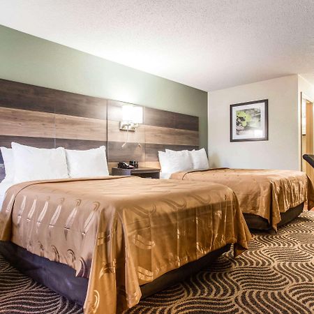 Quality Inn Блек Маунтин Екстериор снимка